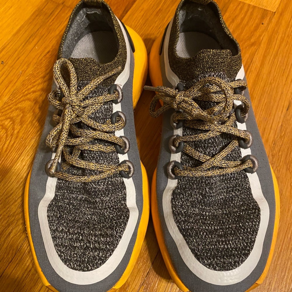 Allbird’s Women's Trail Runners SWT size 9